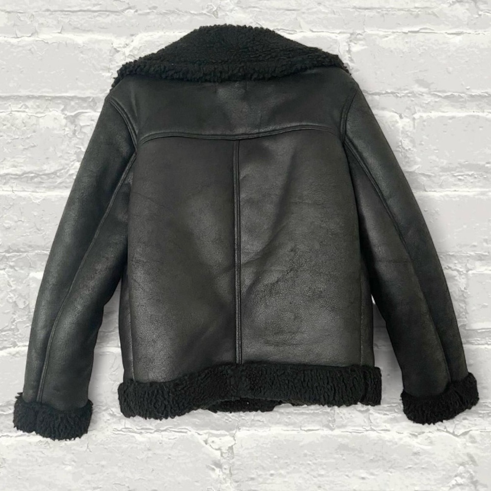H&M Oversized Teddy-Fleece-Lined Jacket - Picture 4 of 4